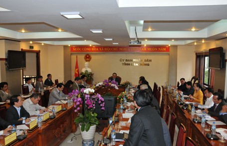 Un vice Premier ministre travaille avec la province de Lam Dong - ảnh 1